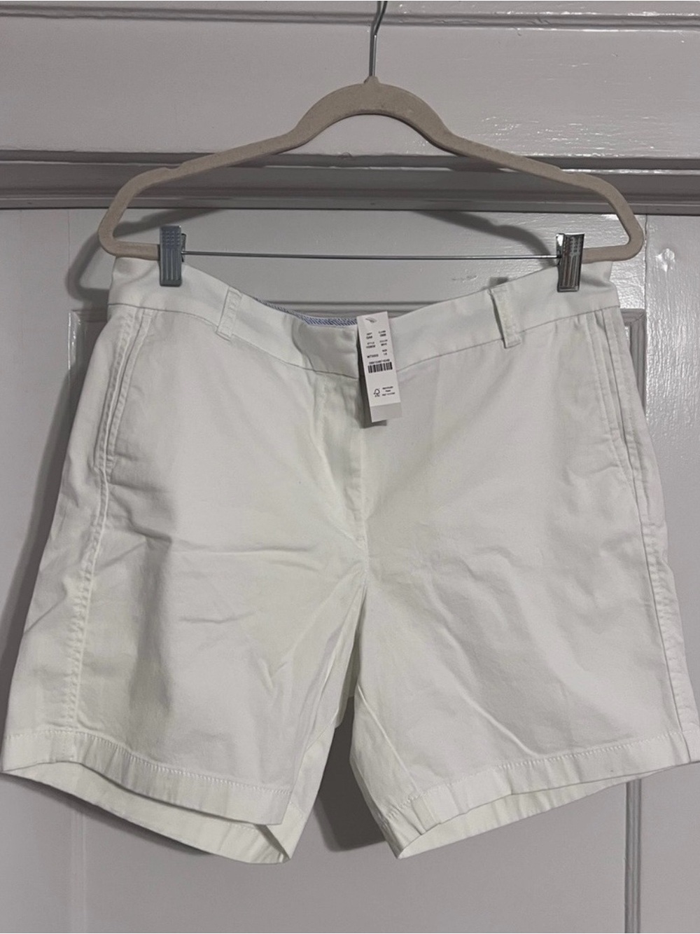 J. Crew White Bermuda Chino Shorts 7”